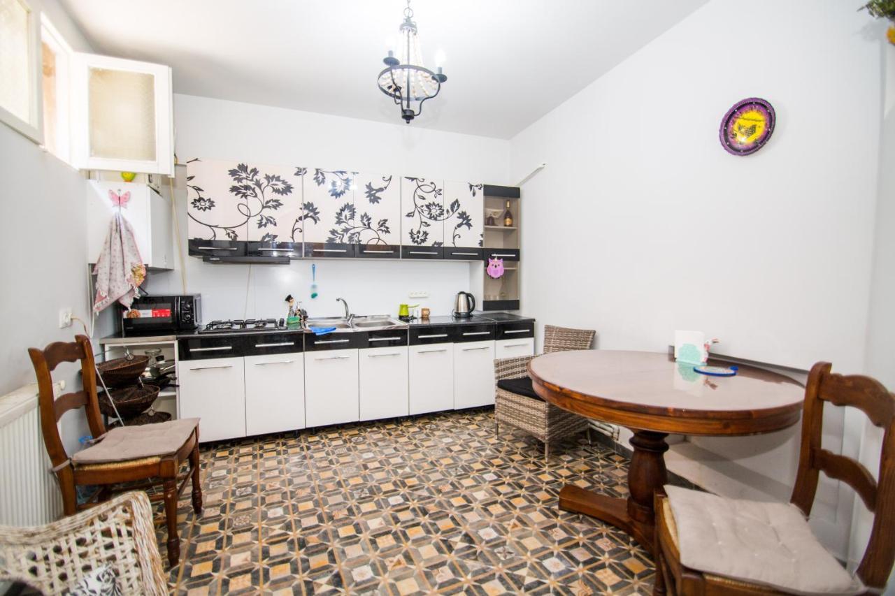 Anbani Apartment City Center Tbilisi Eksteriør bilde